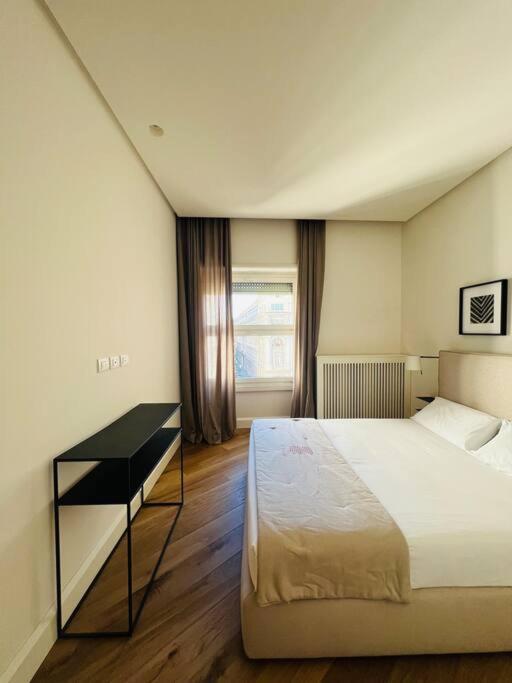 Piazza Affari Apartment - City Center Мілан Екстер'єр фото